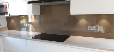 Guide To Splashbacks Featured Image 480x220 